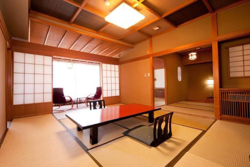 Hotel Ravie Kawaryo Ito  Exterior foto